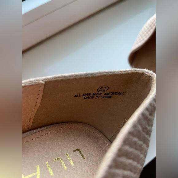 Blush D’Orsay Heels Size 5.5 - Picture 2 of 7